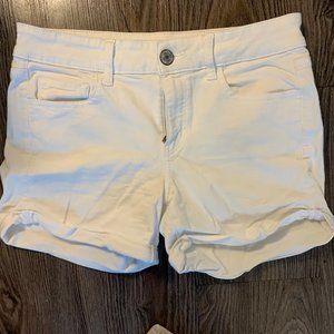 American Eagle White Shorts